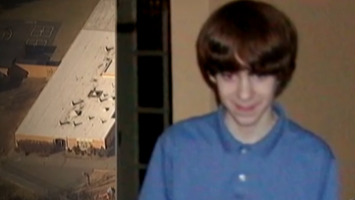 Gärningsmannen Adam Lanza, 20, beskrevs som en enstöring. Han sköt 26 barn och vuxna innan han tog sitt liv.